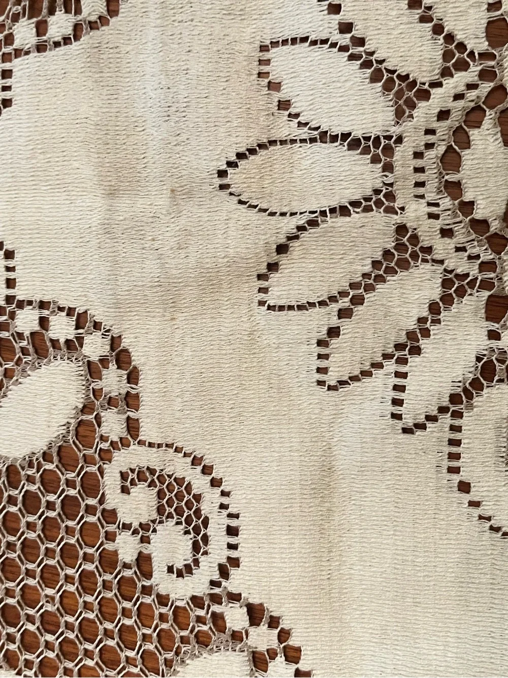 Vintage 1960 Cream Floral Lace Tablecloth Made in France 68” x 88”